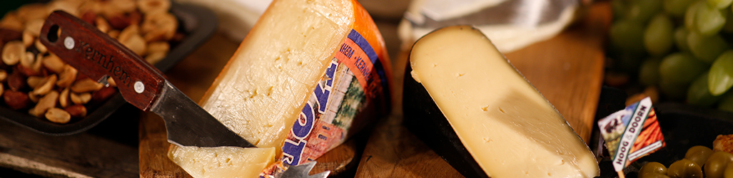 (Halb-) Hartkäse (Halb-) Hartkäse