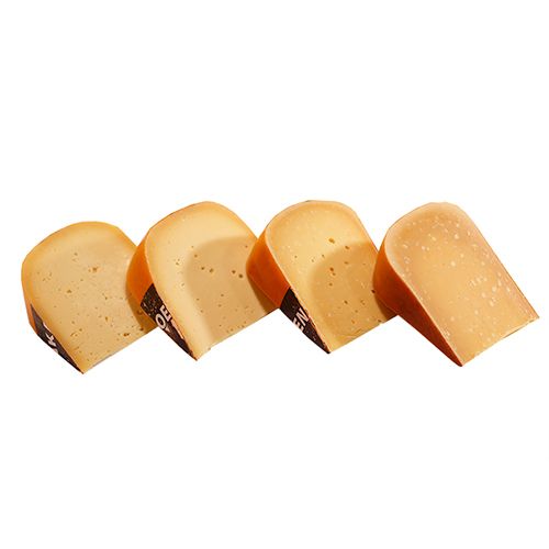 4 mooie stukken boeren kaas uit het boeren kaaspakket 